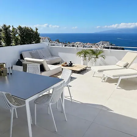 Aquasuites Luxury Penthouse A09 *
